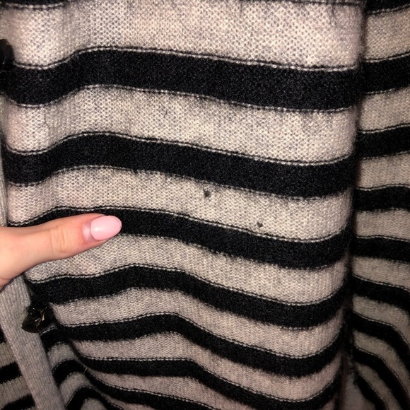 ALC Distressed Cashmere/Mohair Oversized Cardigan - Picture 6 of 9